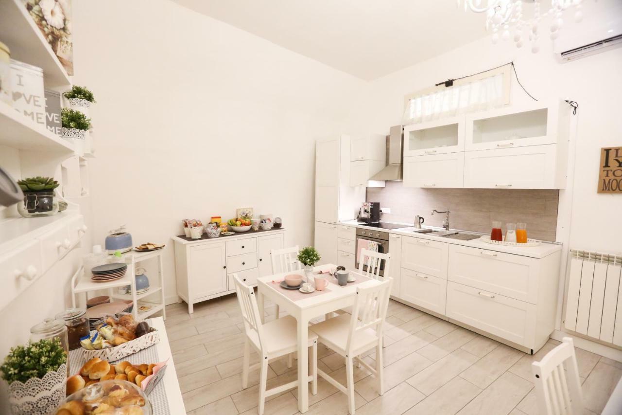 Bed & Breakfast Chiaia Bridge *